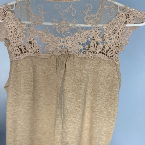 Simons Icone sleeveless sweater lace top 100% cotton - Picture 2 of 7